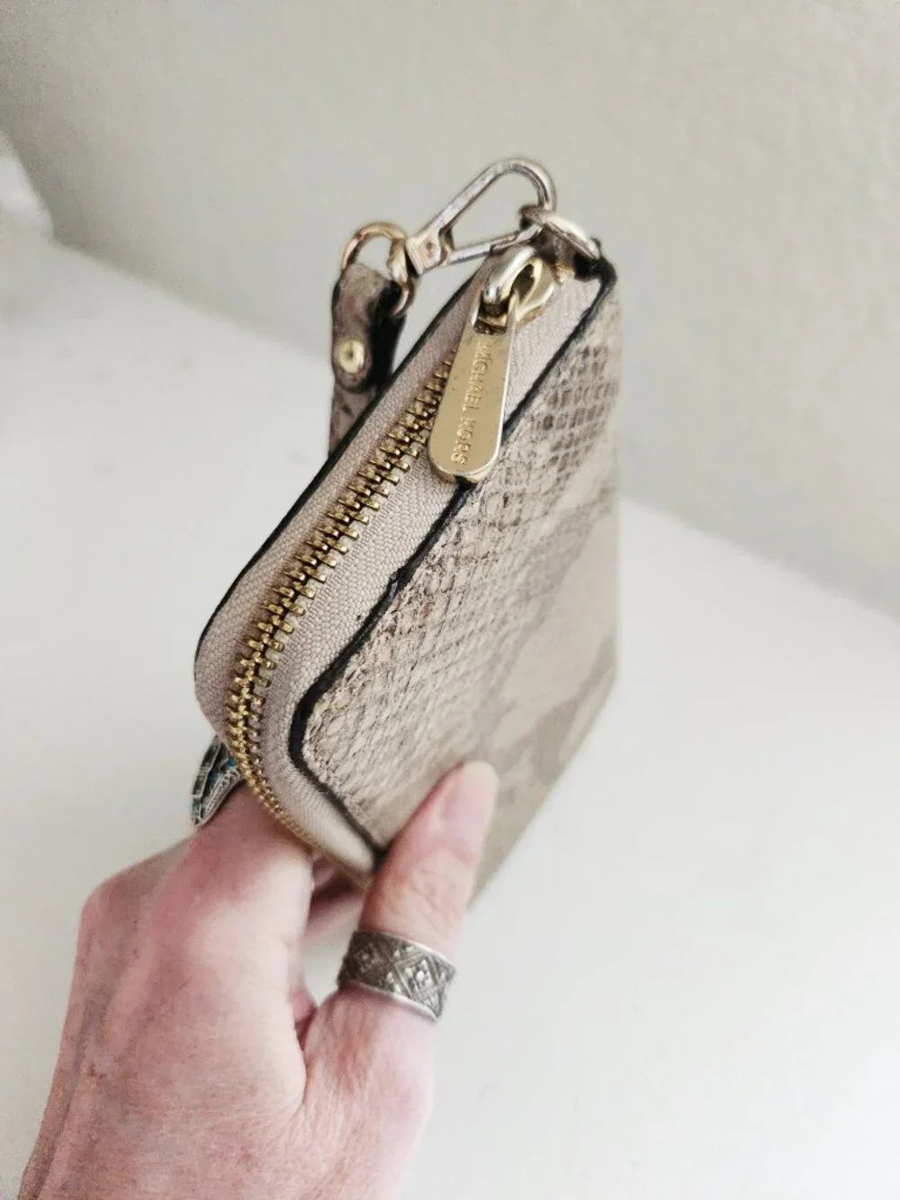 Euc Michael Kors Snakeskin Zipper Wallet